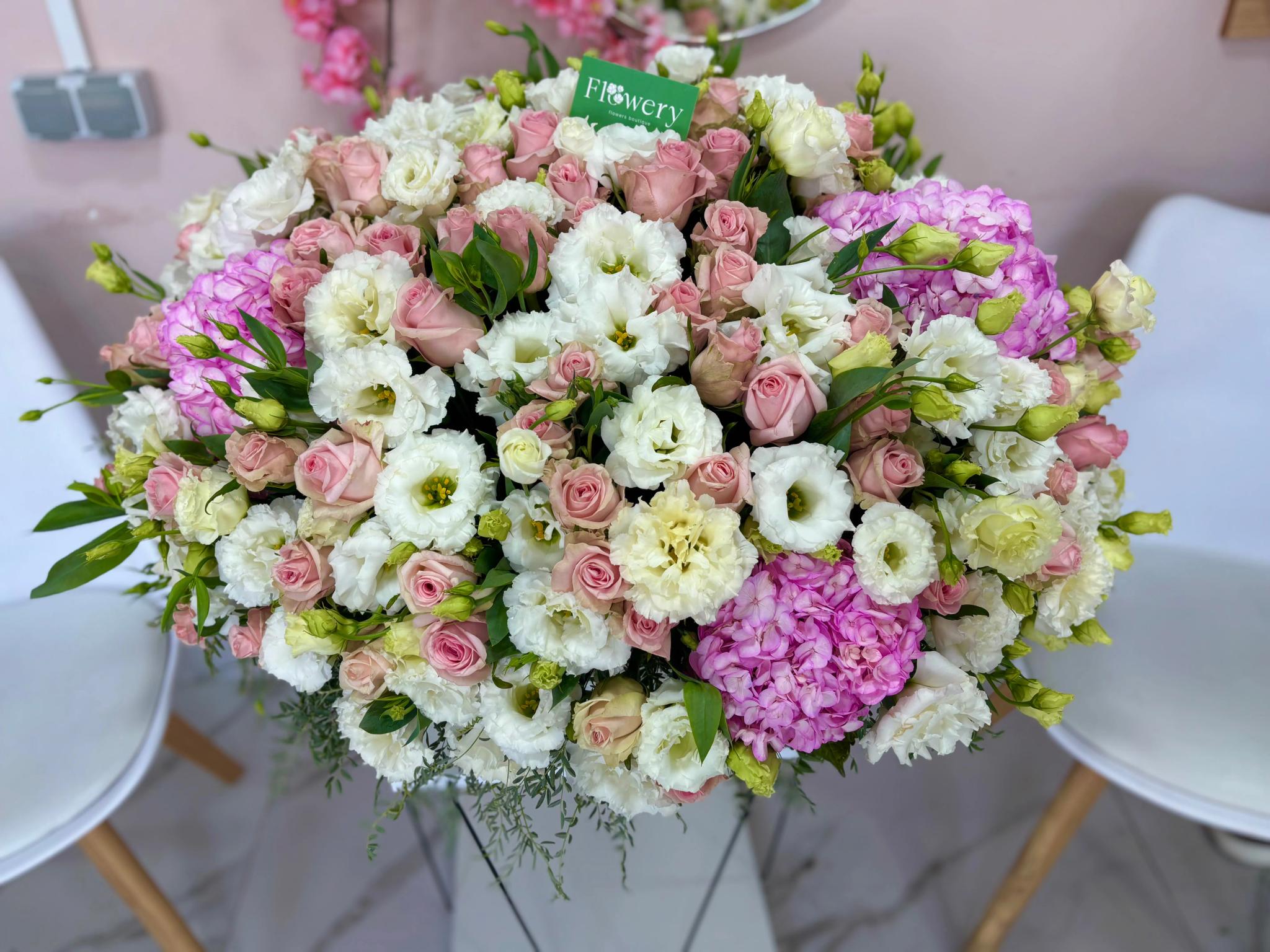 Floral mix in a basket | ծաղիկներ, ծաղկեպսակներ, բույսեր Երևան