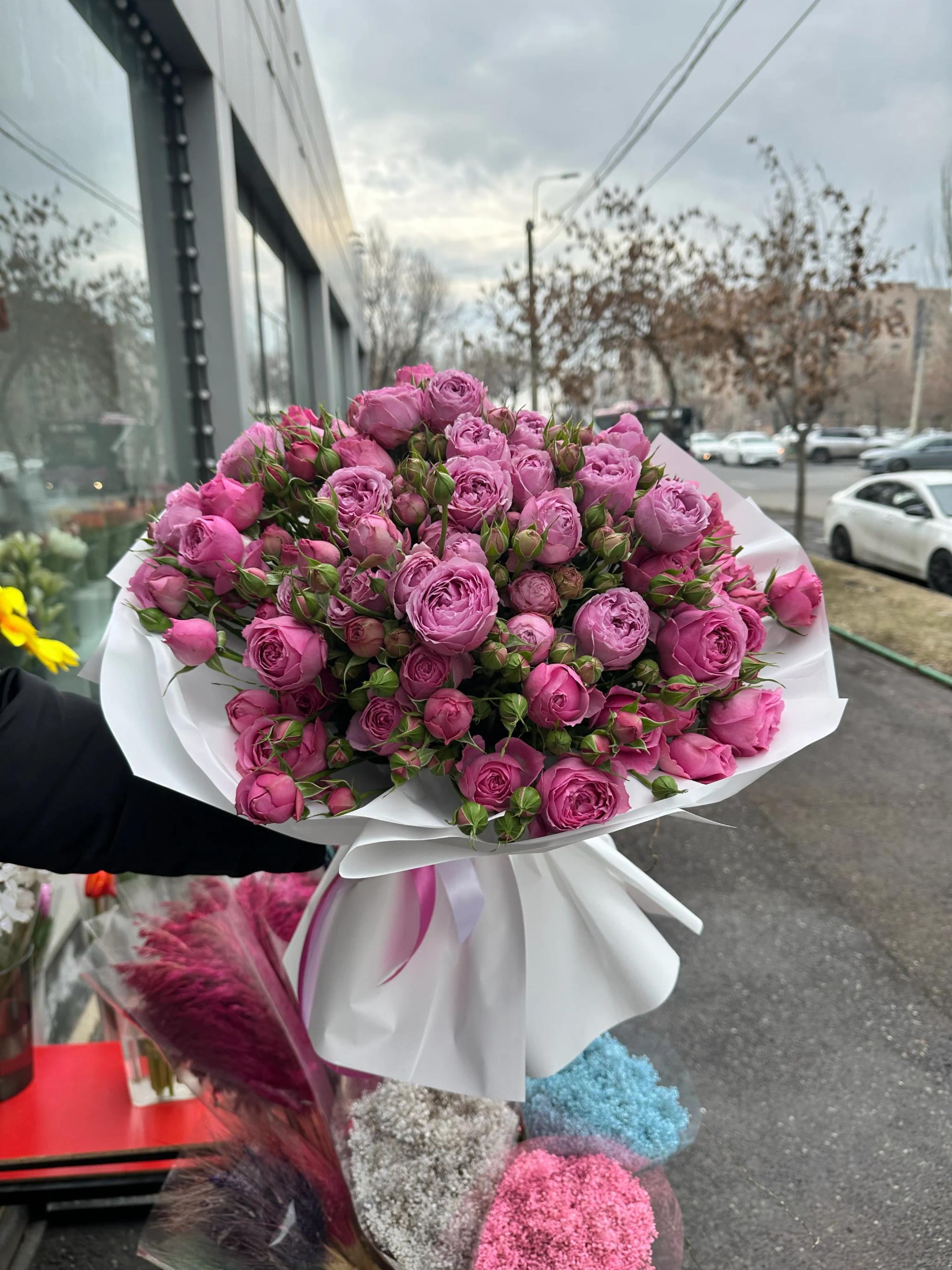 Փունջ պիոն վարդերով | ծաղիկներ, ծաղկեպսակներ, բույսեր Երևան