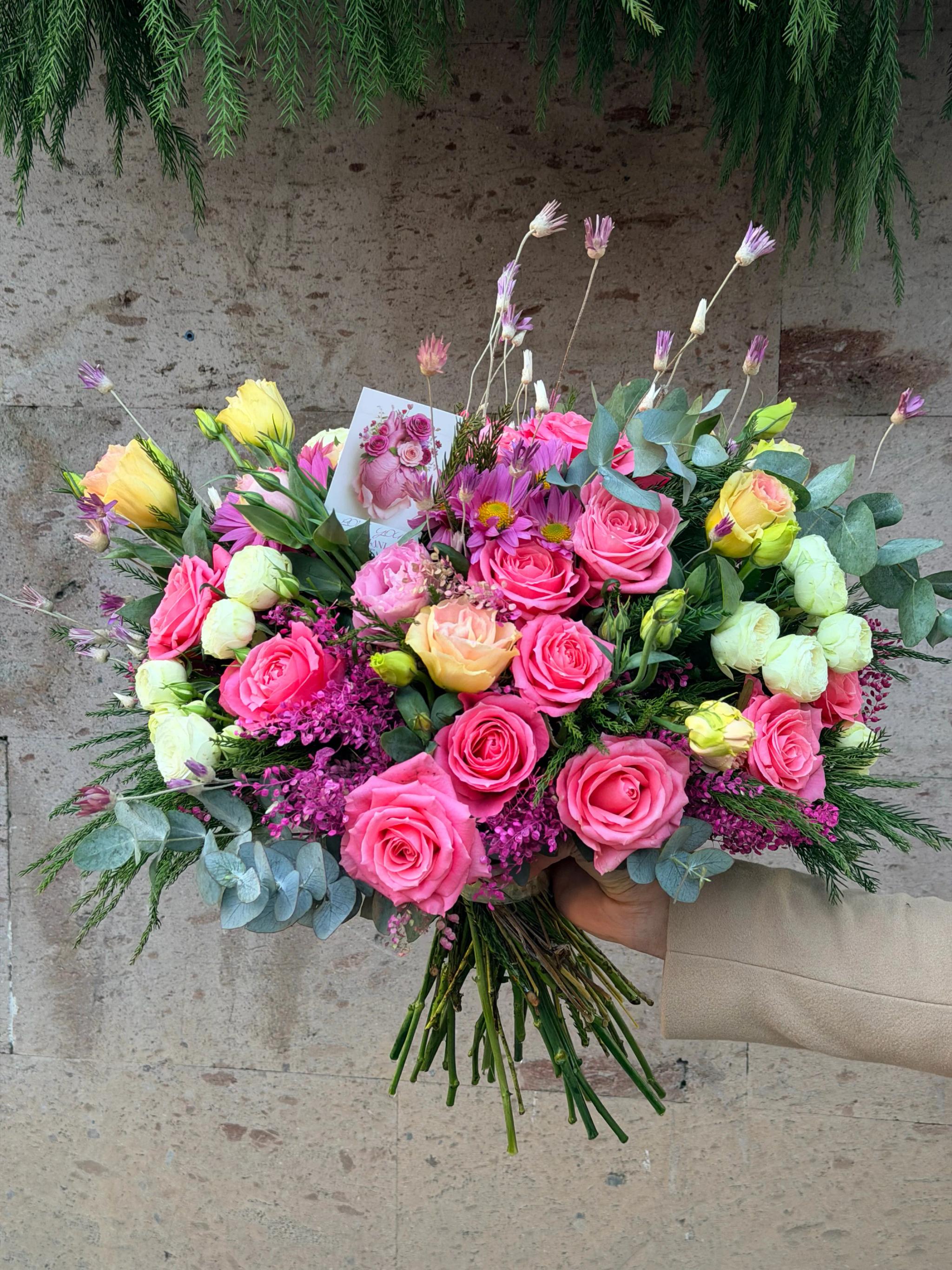 Pink Lux | ծաղիկներ, ծաղկեպսակներ, բույսեր Երևան Pink Lux | ծաղիկներ, ծաղկեպսակներ, բույսեր Երևան