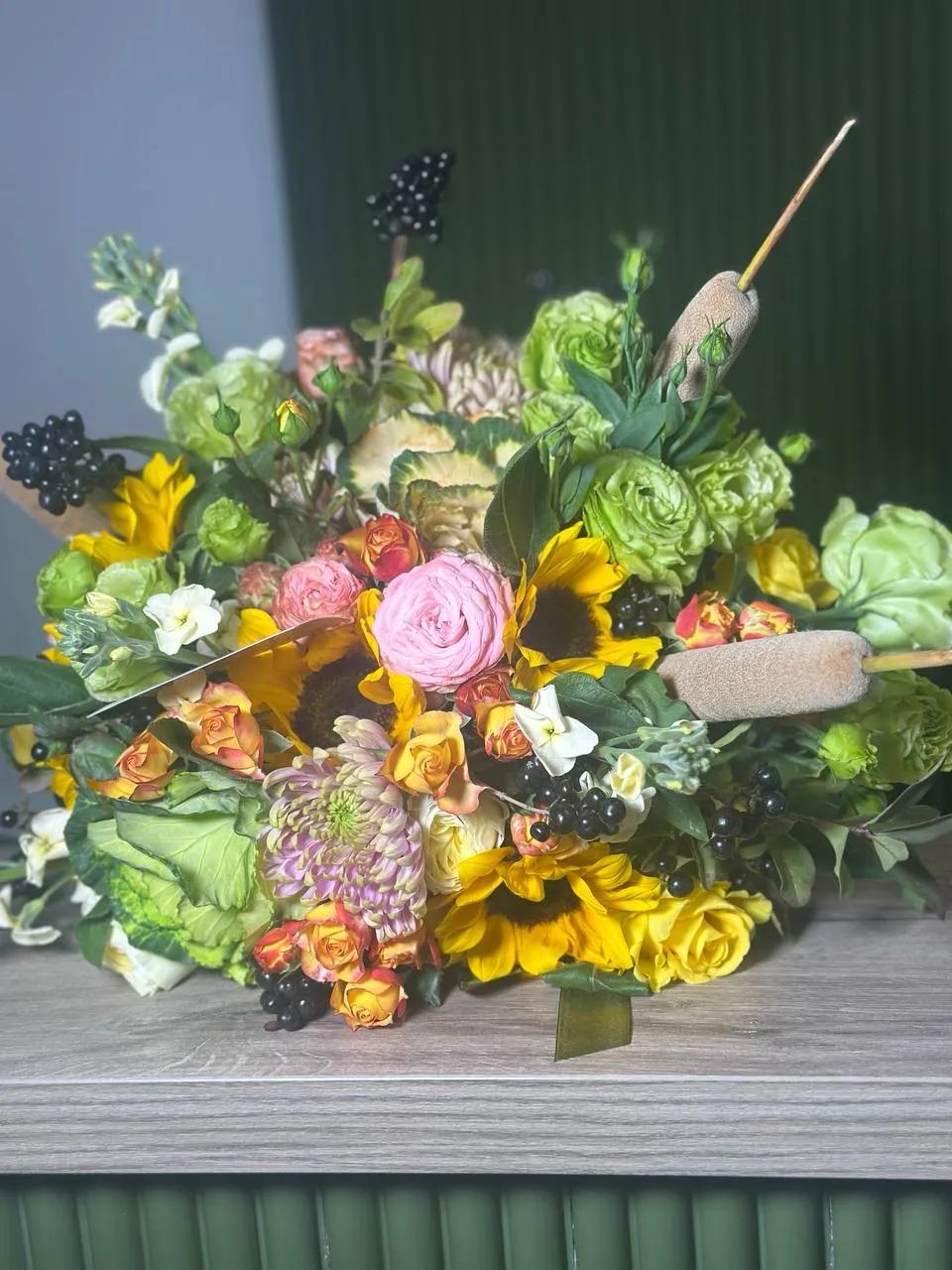 Autumn creative bunch | ծաղիկներ, ծաղկեպսակներ, բույսեր Երևան Autumn creative bunch | ծաղիկներ, ծաղկեպսակներ, բույսեր Երևան