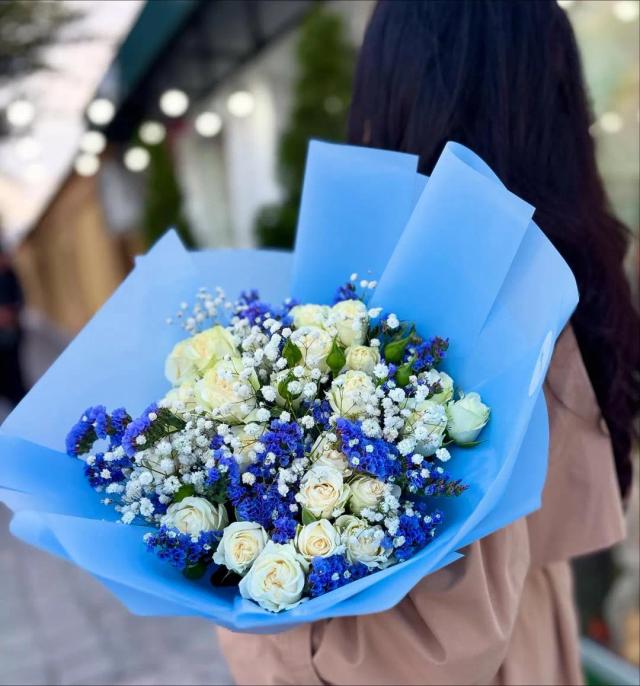 Bunch "Pearl" | ծաղիկներ, ծաղկեպսակներ, բույսեր - առաքում Երևան Bunch "Pearl" | ծաղիկներ, ծաղկեպսակներ, բույսեր - առաքում Երևան