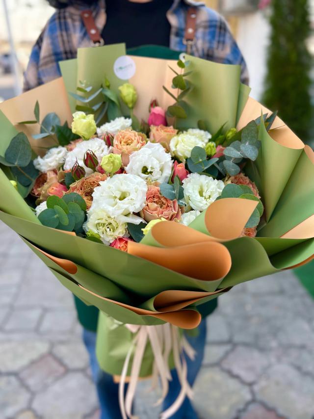 An elegant bouquet | ծաղիկներ, ծաղկեպսակներ, բույսեր - առաքում Երևան An elegant bouquet | ծաղիկներ, ծաղկեպսակներ, բույսեր - առաքում Երևան
