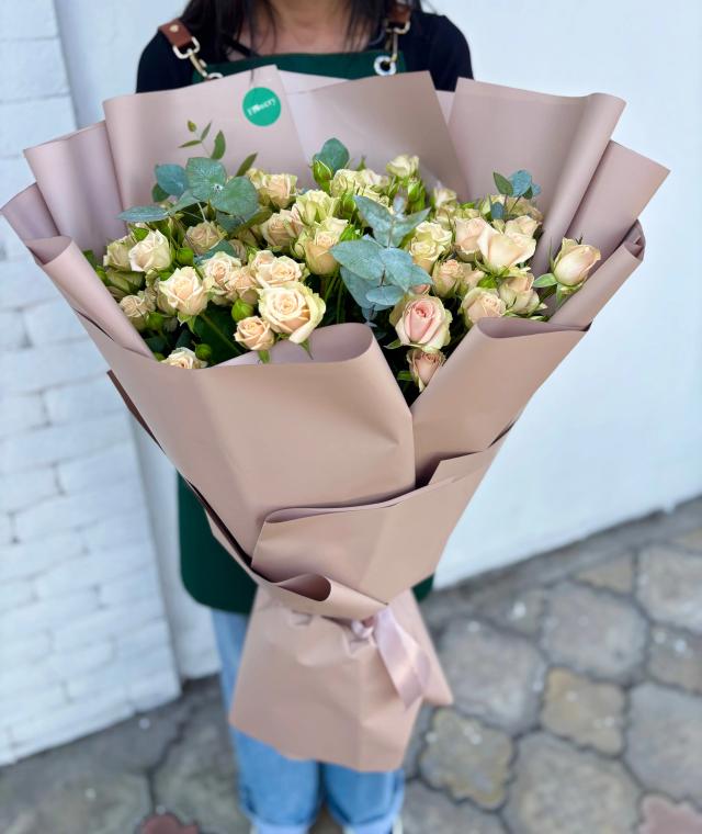 Classic gorgeous bunch | ծաղիկներ, ծաղկեպսակներ, բույսեր - առաքում Երևան Classic gorgeous bunch | ծաղիկներ, ծաղկեպսակներ, բույսեր - առաքում Երևան