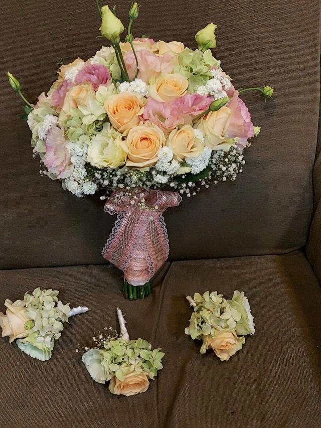 Bridal bouquet | ծաղիկներ, ծաղկեպսակներ, բույսեր - առաքում Երևան Bridal bouquet | ծաղիկներ, ծաղկեպսակներ, բույսեր - առաքում Երևան